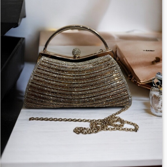 D’murgeaux gold bedazzle purse - Picture 2 of 6